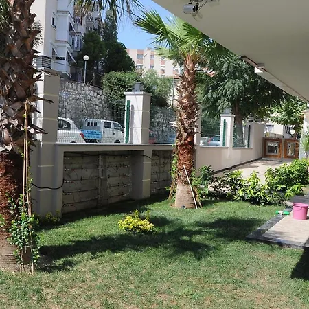 Aveyn İzmir